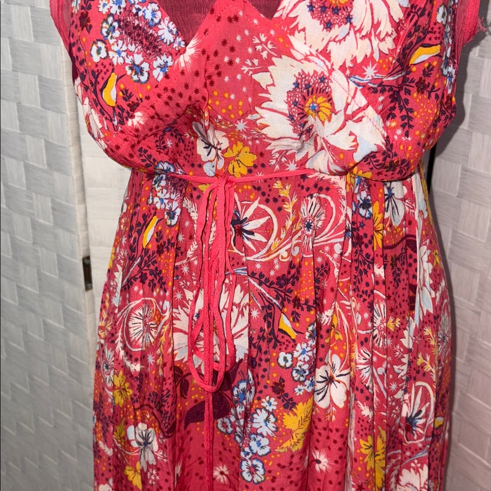 Like New- Free People Floral Sheer Mini Dress, size medium- final sale price - Picture 14 of 15